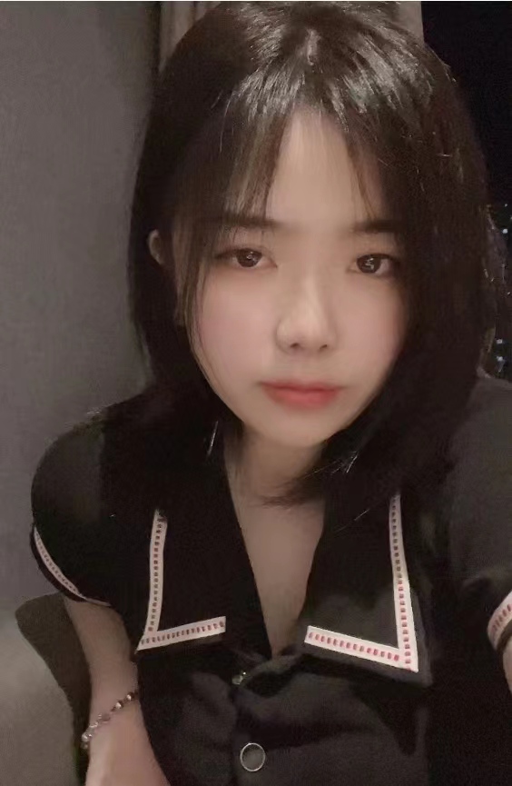 超级年轻,很润妹妹