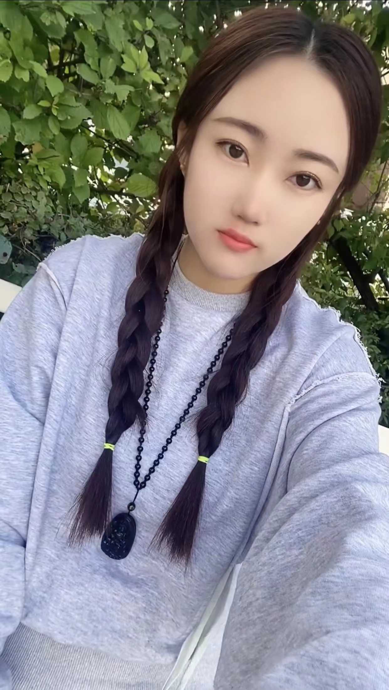 啪的时候真是让人欲罢不能，最后后入