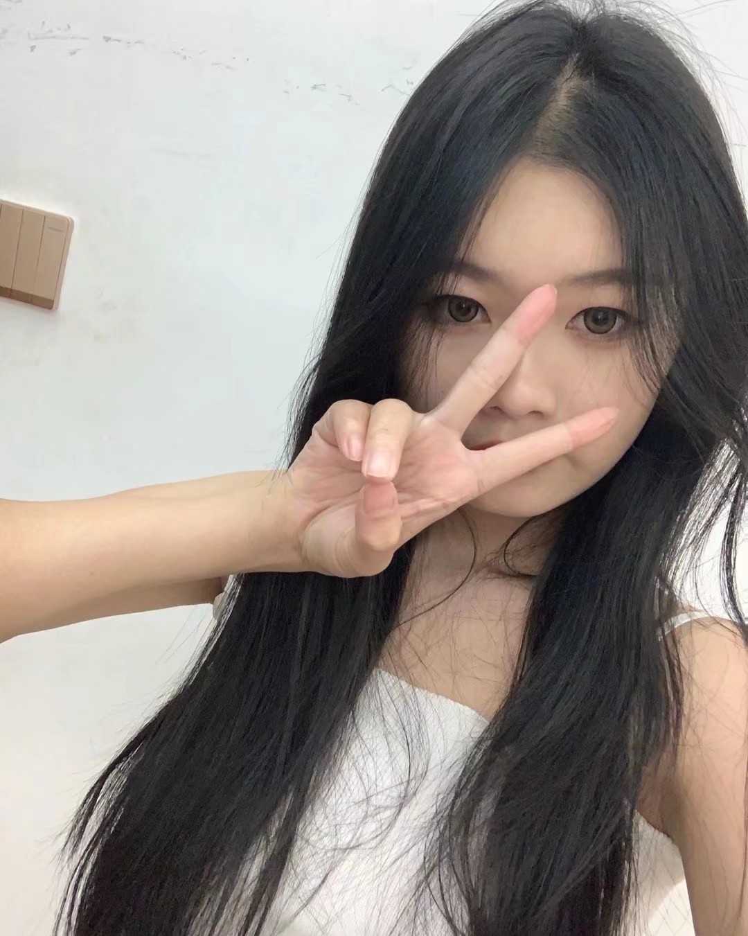 颜值，身材都很棒