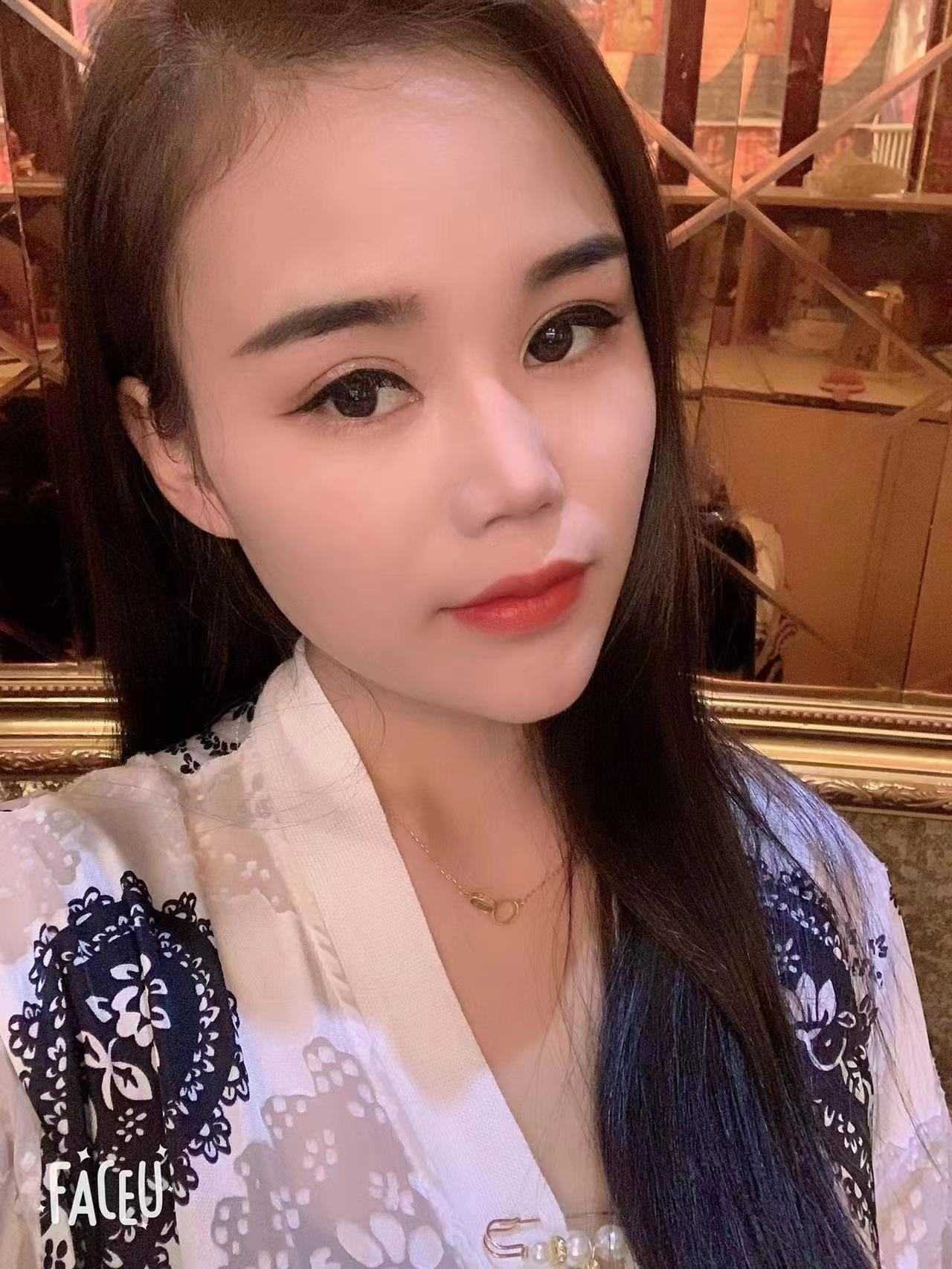 的时候淫叫会有吸溜的声音 听着刺激