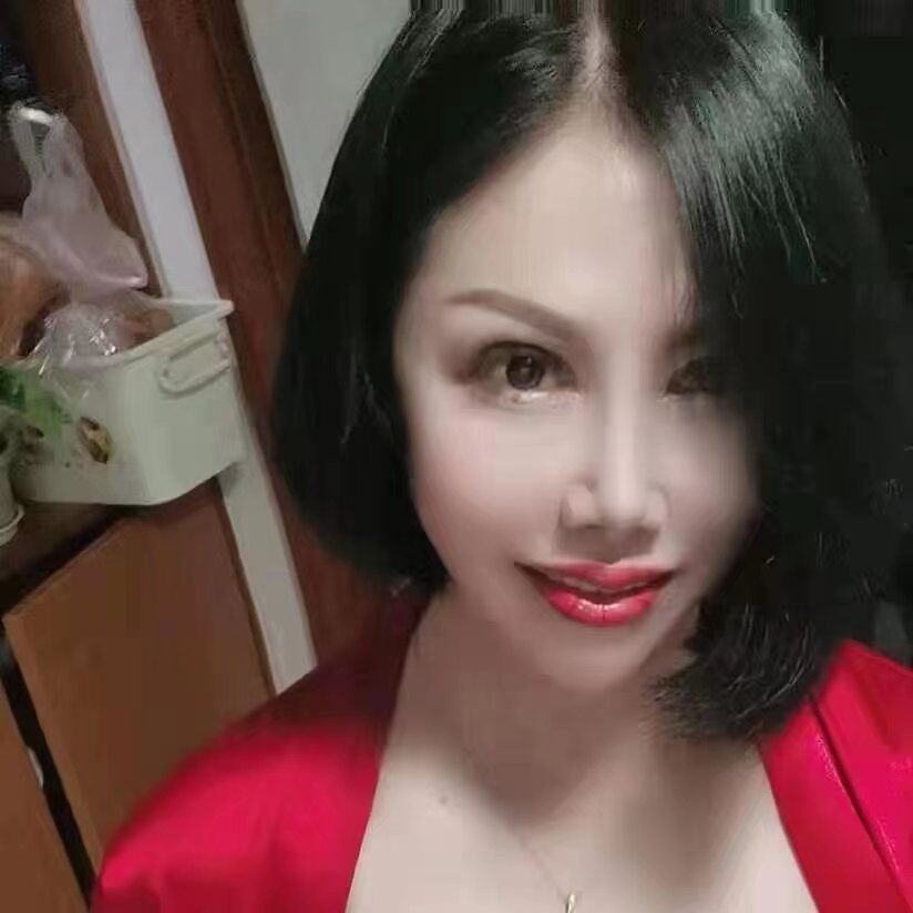 优雅气质少妇