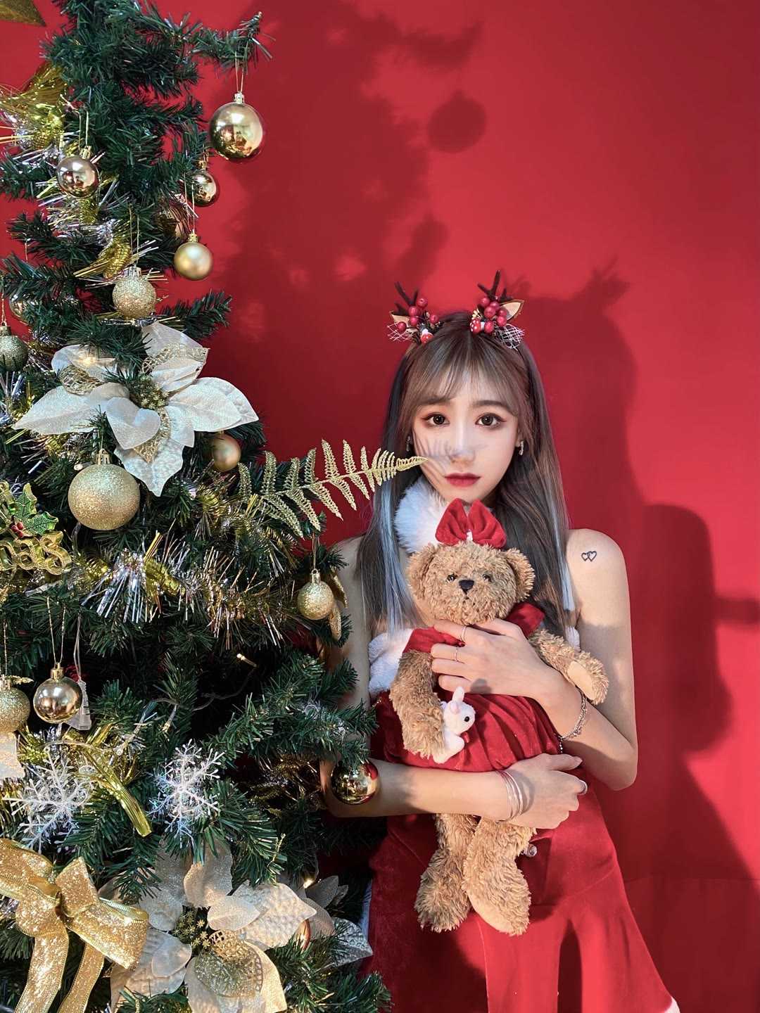小巧玲珑晴晴