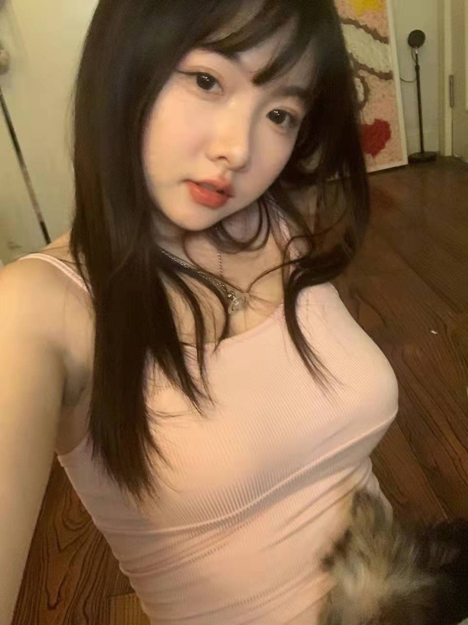 南山嫩妹菲菲