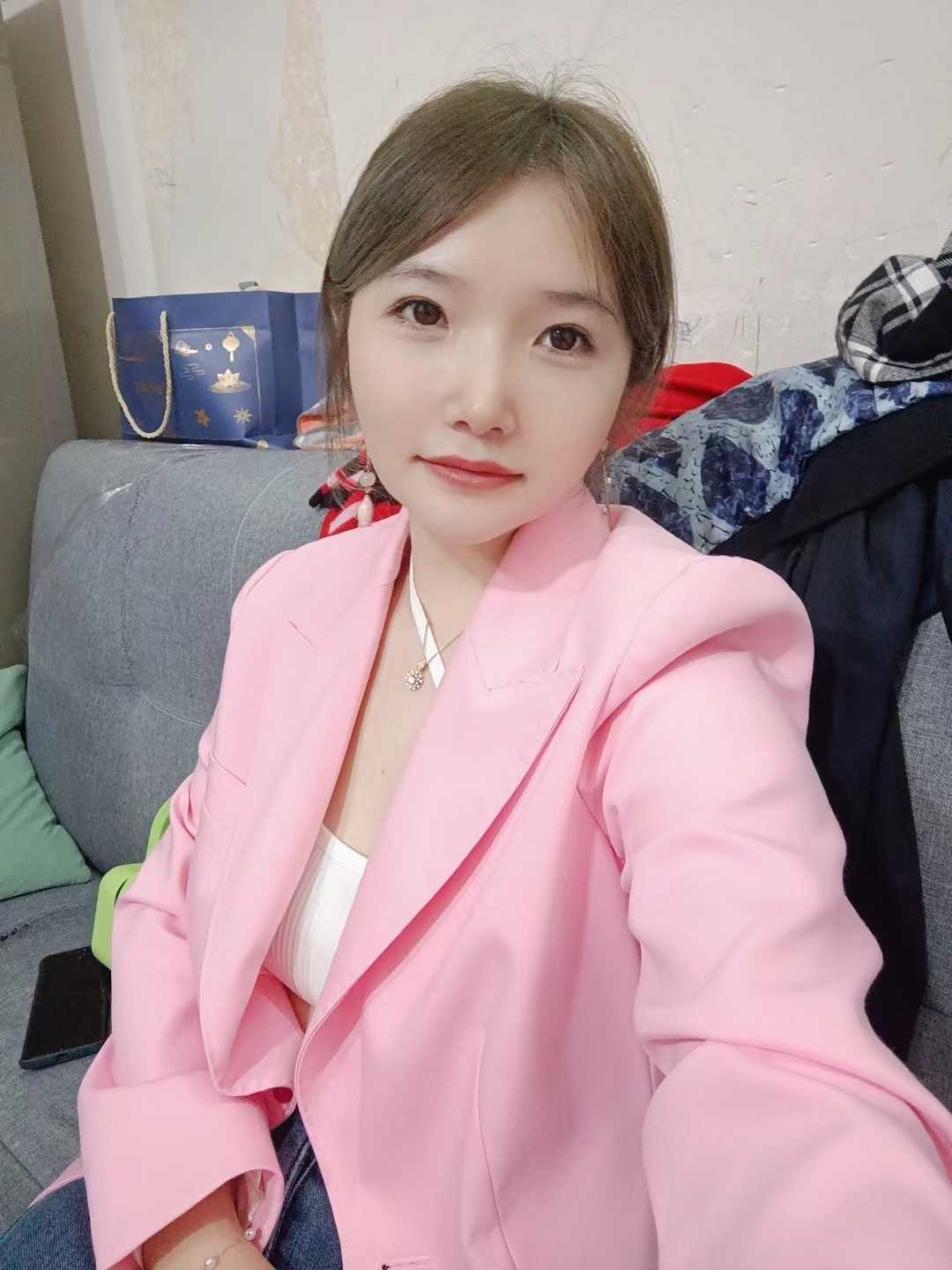 年轻御女茜茜