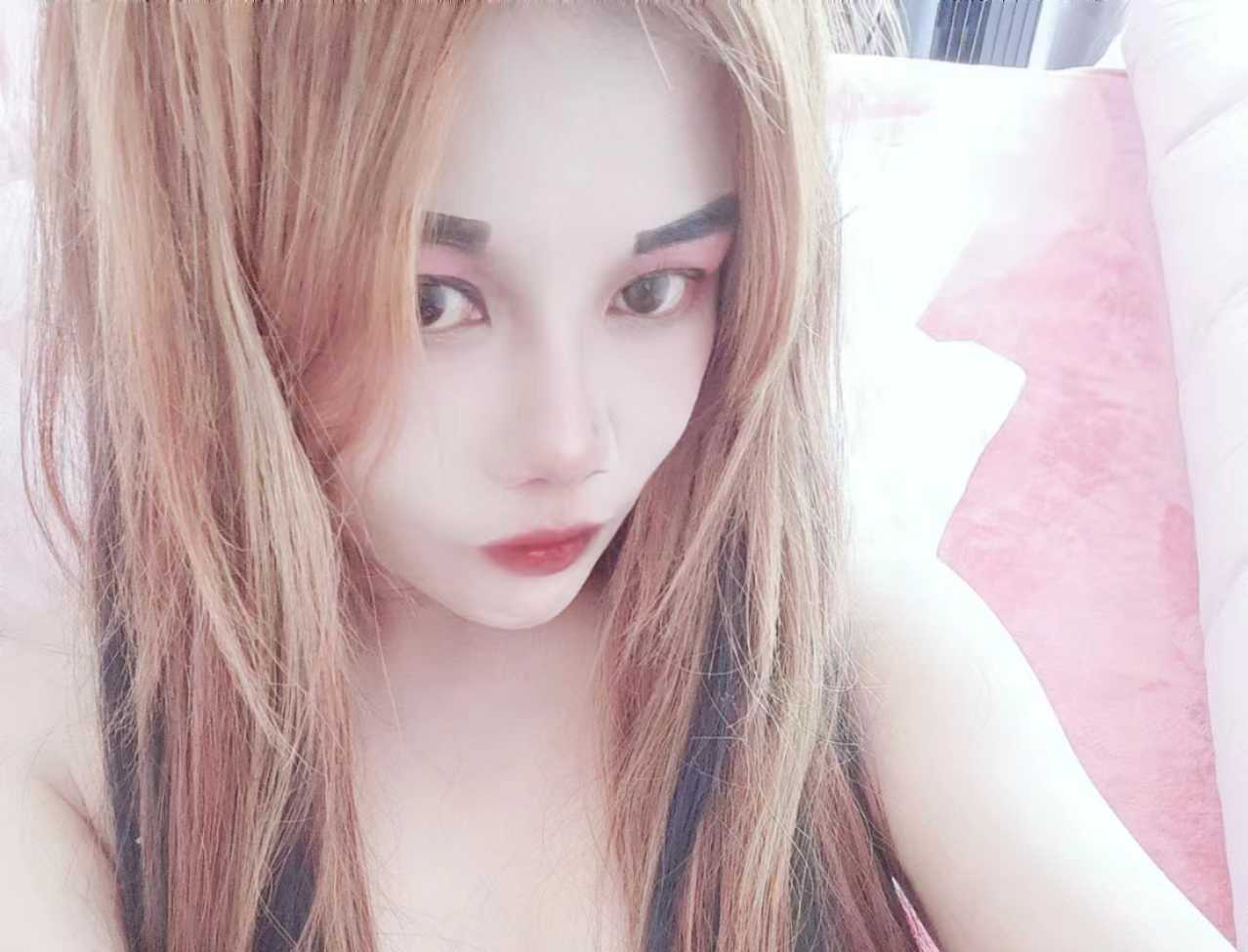 官渡风sao少妇