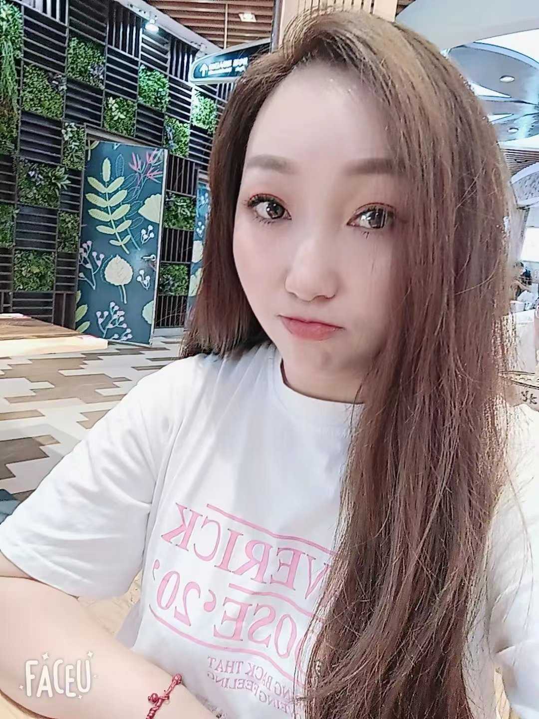 服务系清纯妹子
