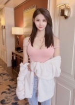 肉丝袜爱好者的福音性感小姐姐刚外地回来兼