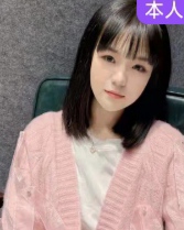 胸大腿长白皙可人的理发店小助理甜美姐姐