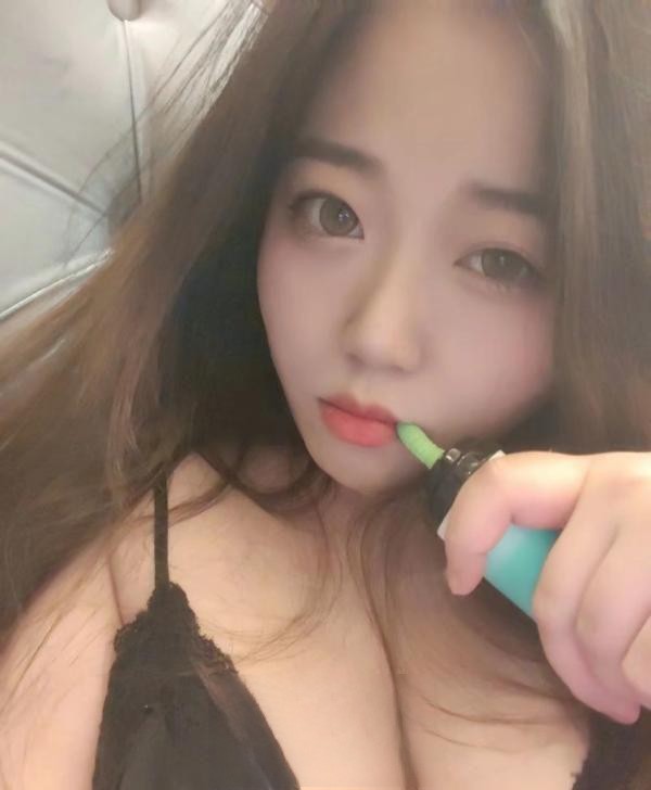 西安大屁股Sao妹妹