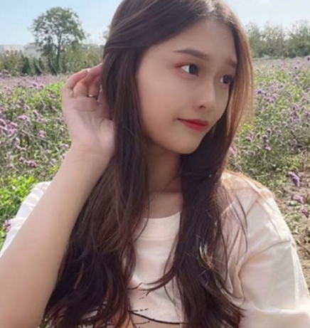 水嫩嫩的,年轻就是不一样