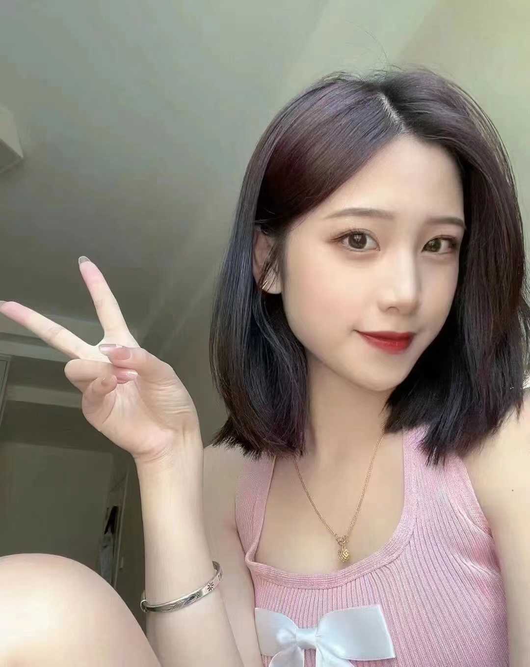 活棒棒哒性感妖娆妹子