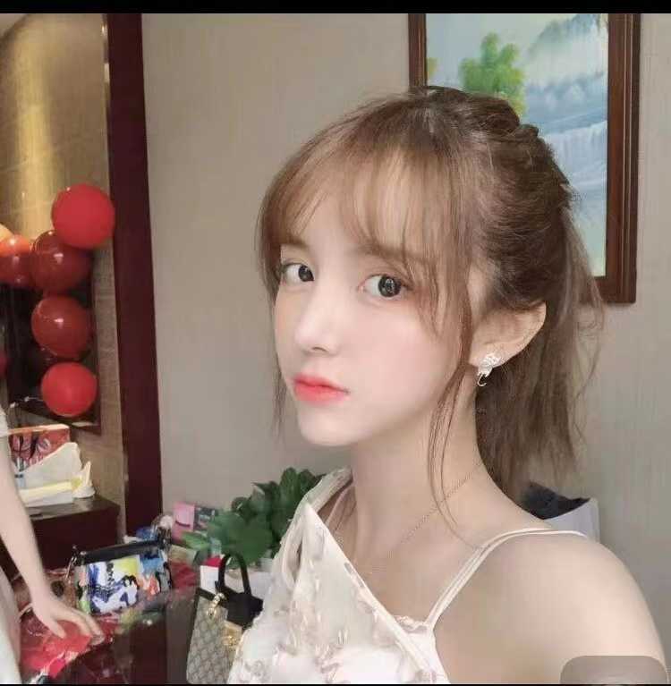 服务好性价比高的漂亮妹子