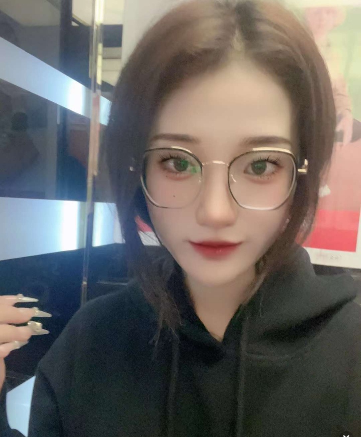 女友感温柔