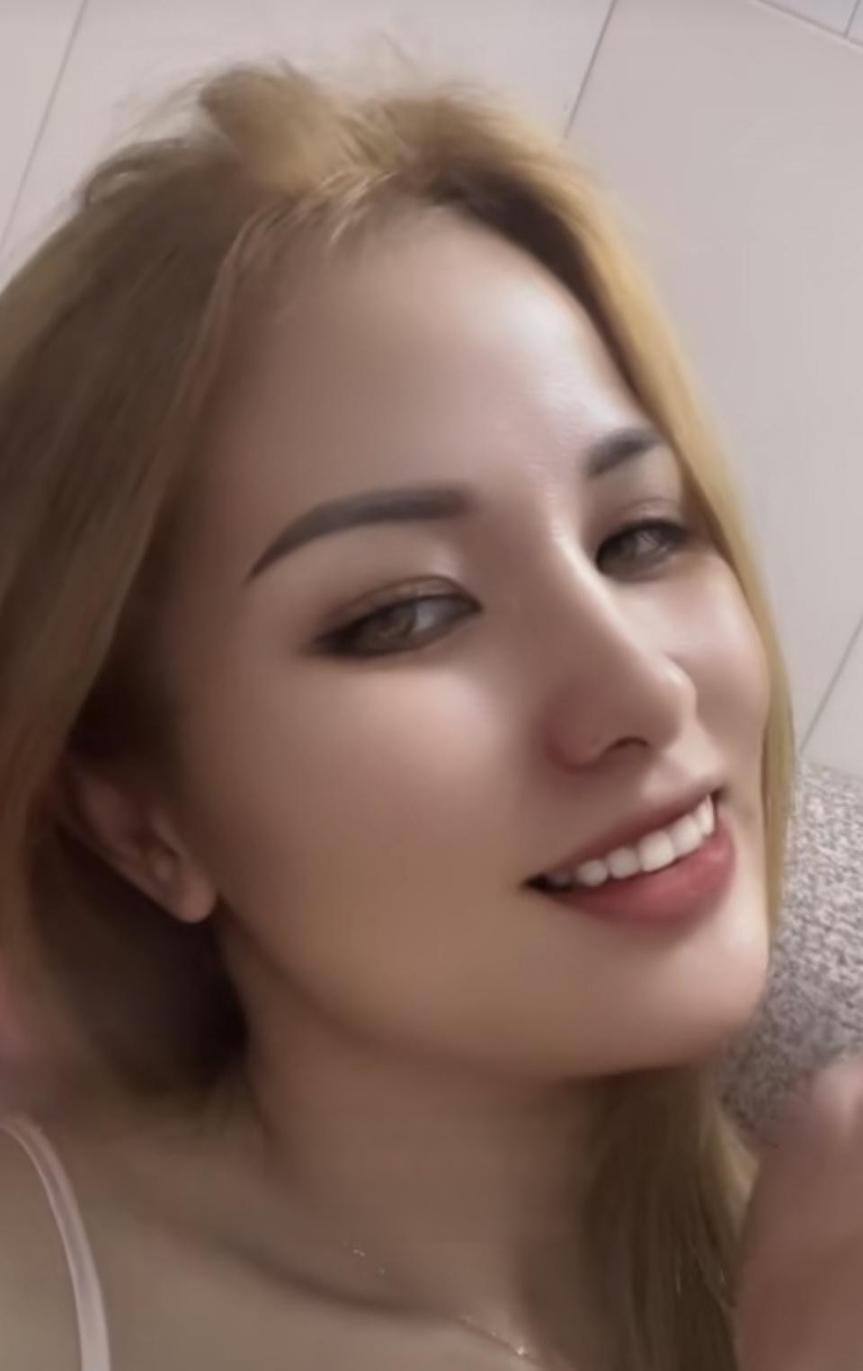 身材性感的越南妹子