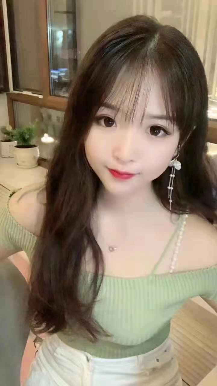 KH做的舒服,眼神会和你交流