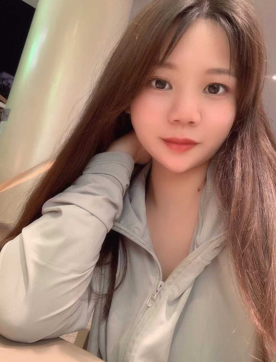 福田妹子抱起来舒服肉多