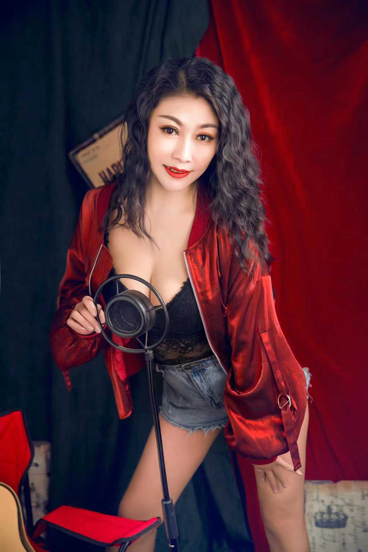 主动热情，小技术一流