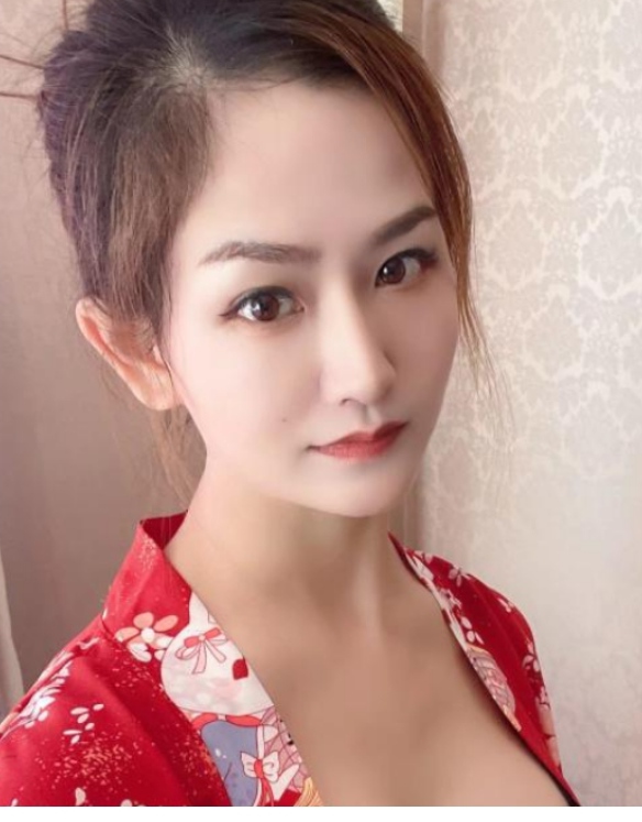 性感尤物各种制服诱惑