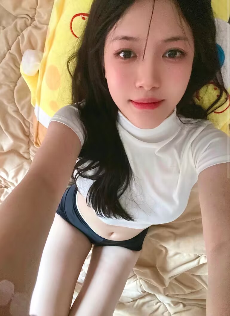 小姐姐本人非常可爱胸软,声音好听