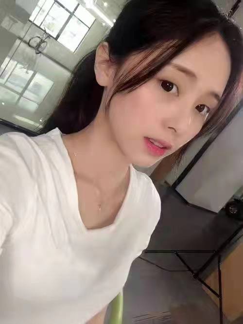 身材颜值都很正点，Sao给力