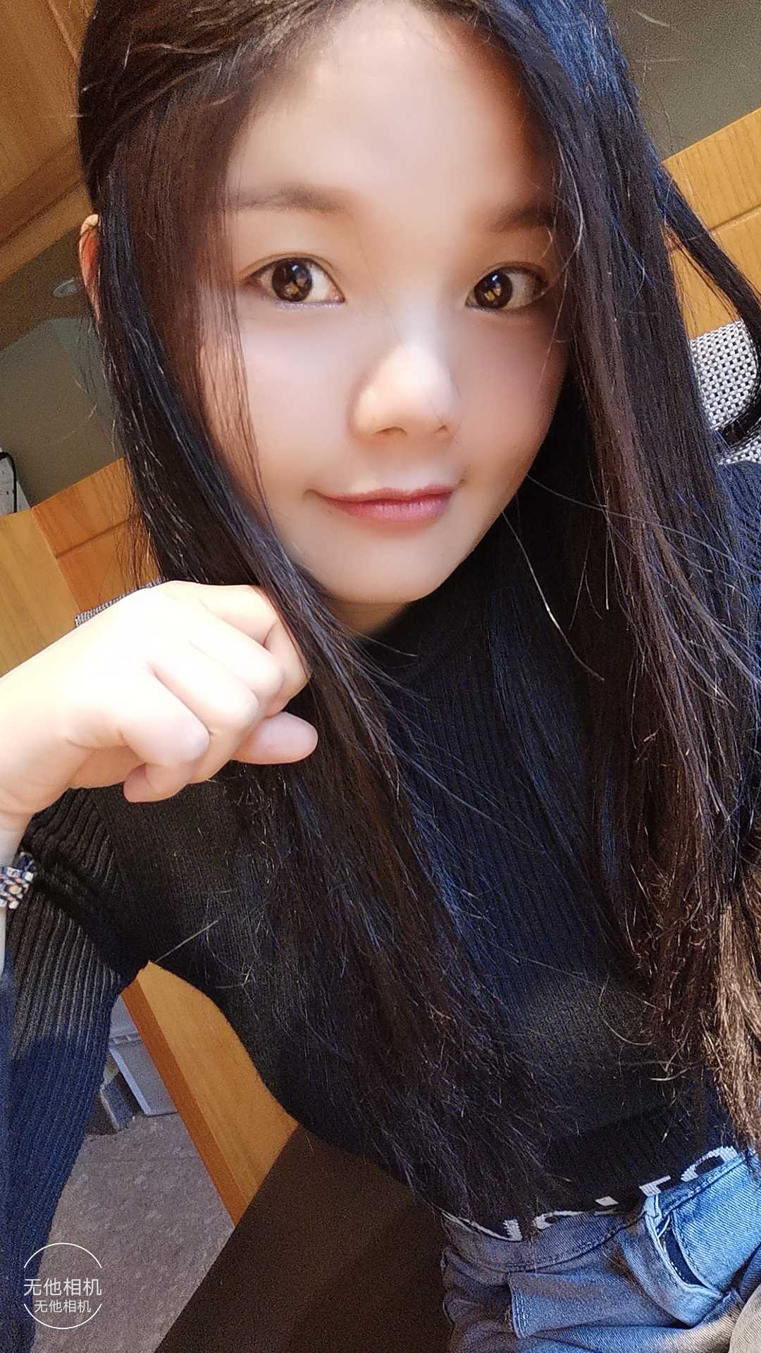 做护肤品的兼职小妹