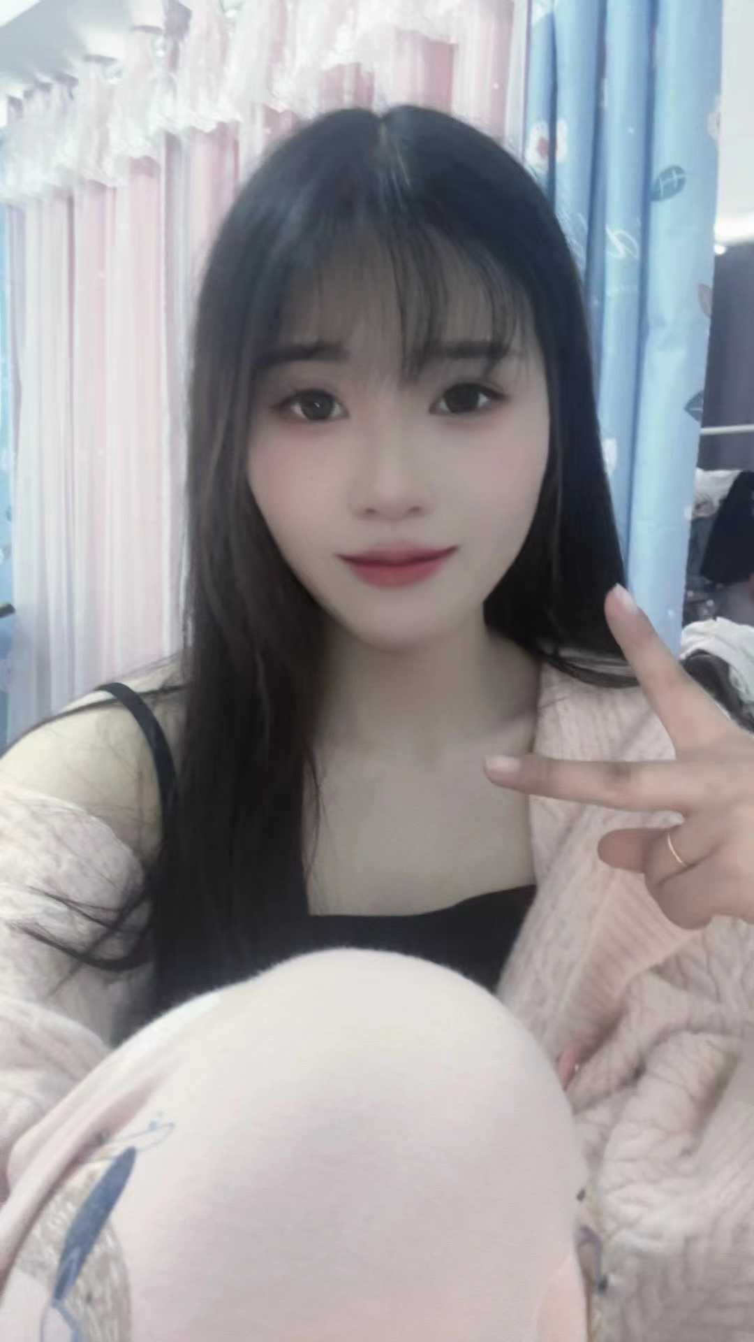 徐汇b紧粉嫩的漂亮妹子