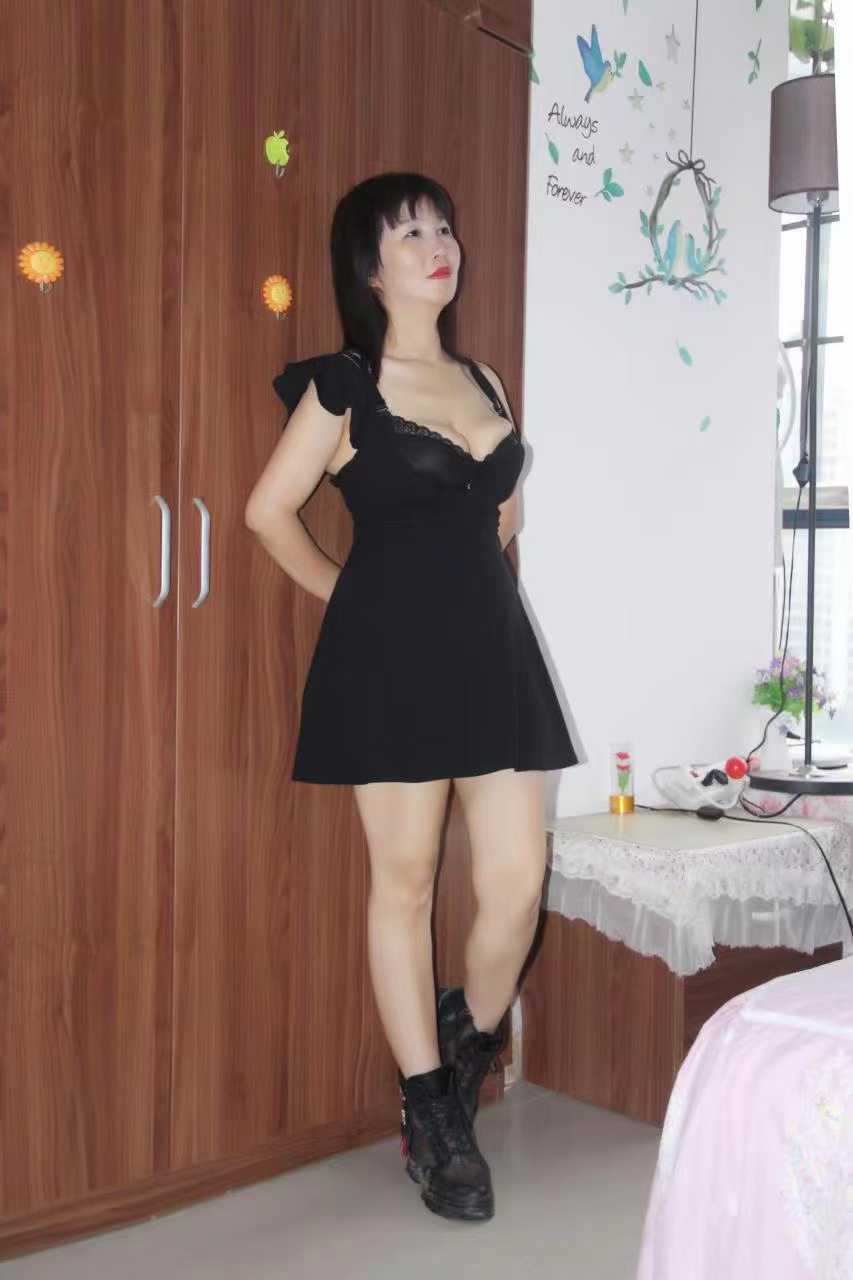 服务热情,配合默契的熟女