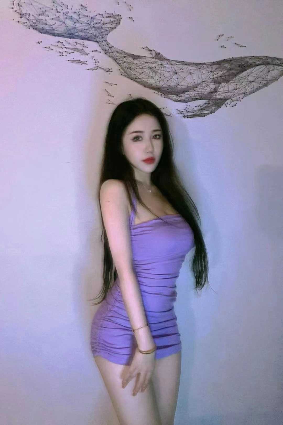 各方面都很不错的妹子