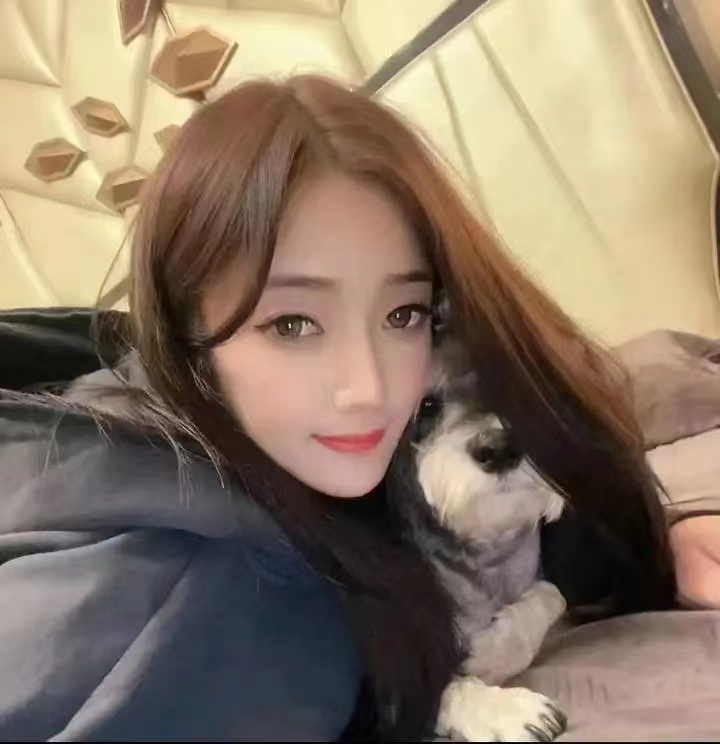 身材很不错,主打年轻