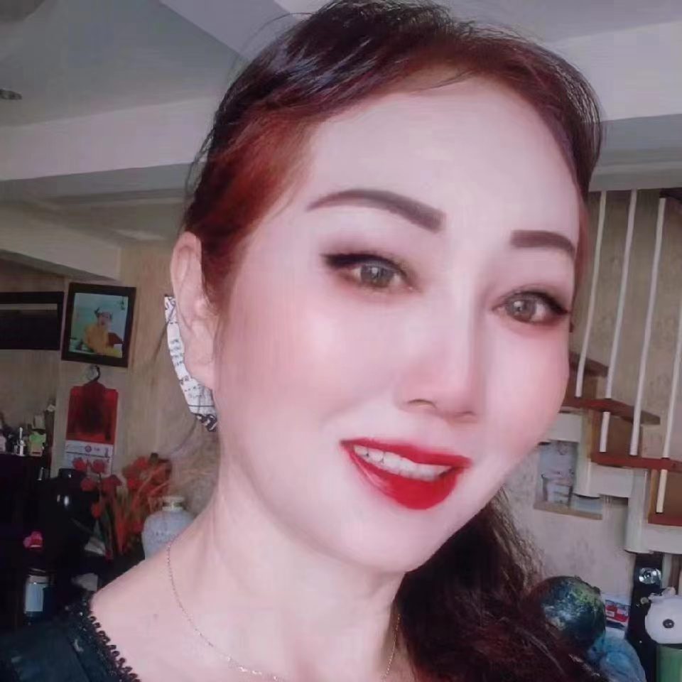 丰满少妇一枚