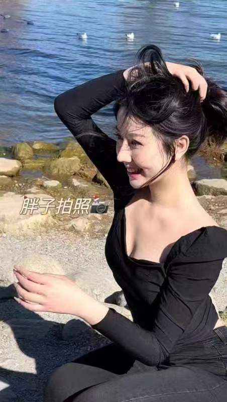 很放的开,还很听话