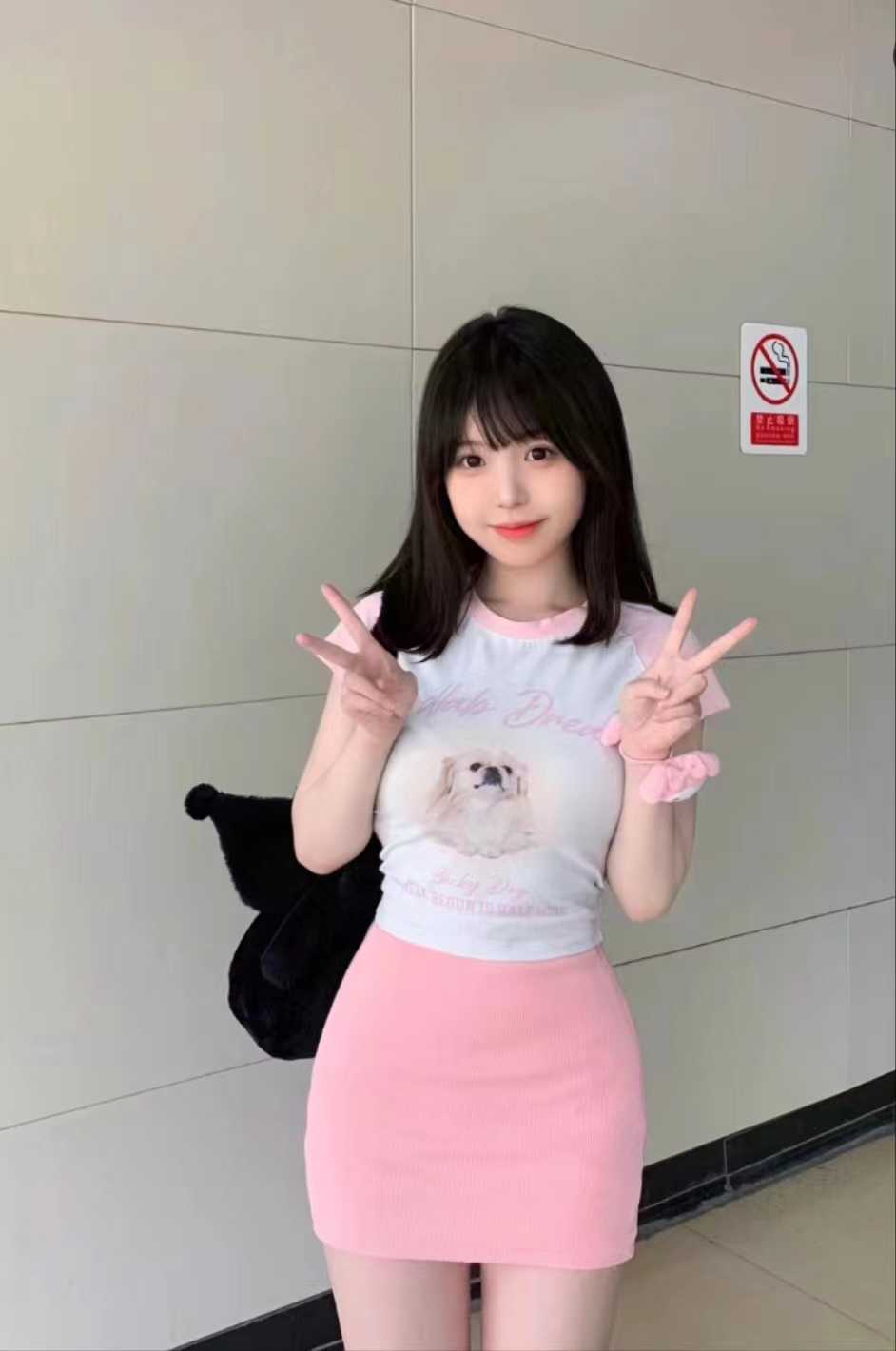 个人喜欢后入,搂着屁股开干