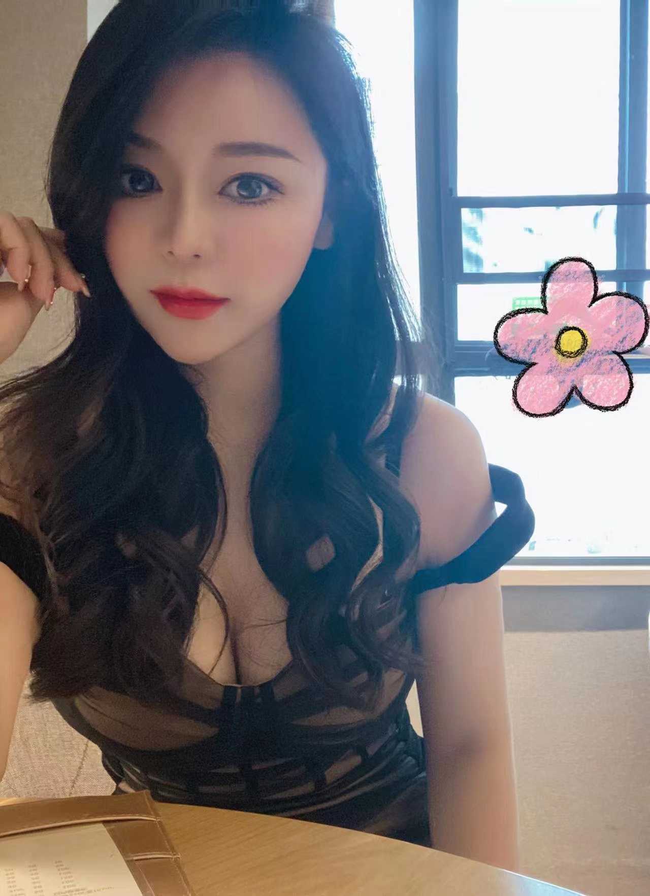 浦东小妮子