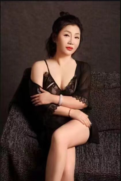 颜值不错，胸是真的有货