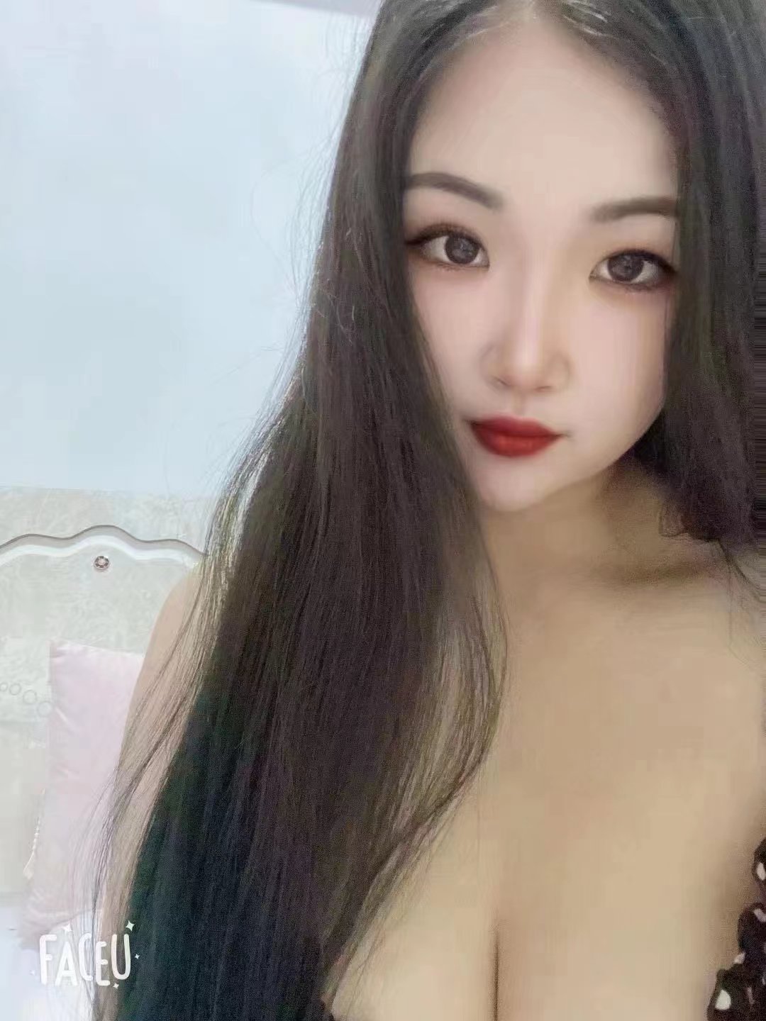 性感丰满少妇