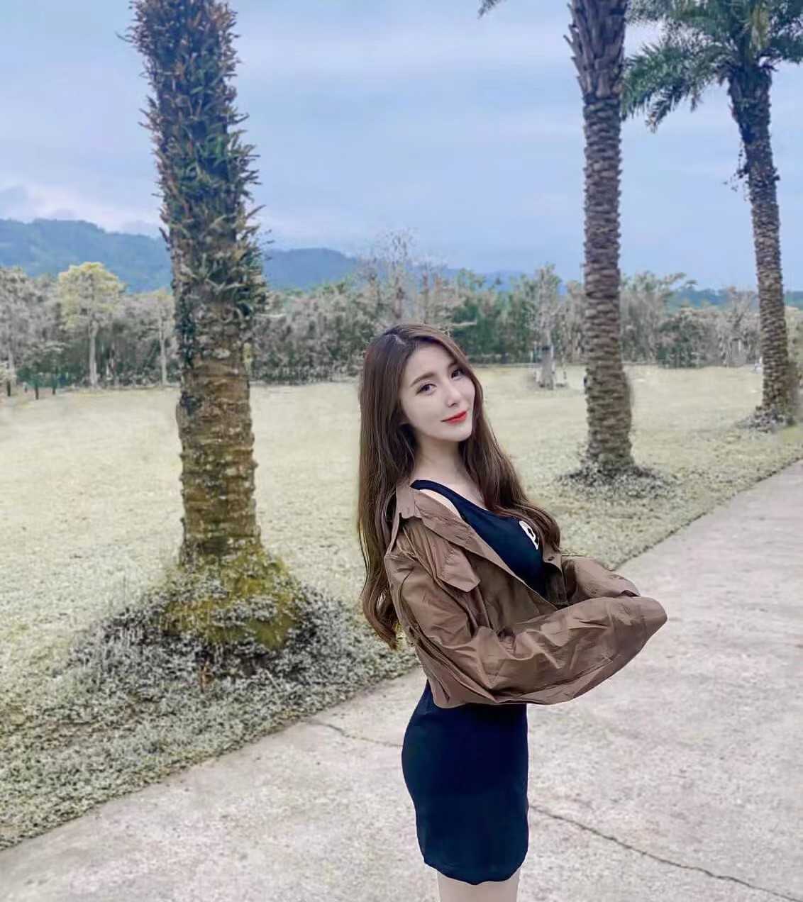 爱双人的欣欣