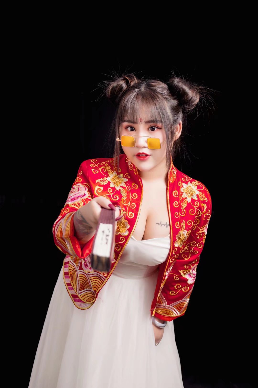 奥德乐附近约兼职大胸妹子