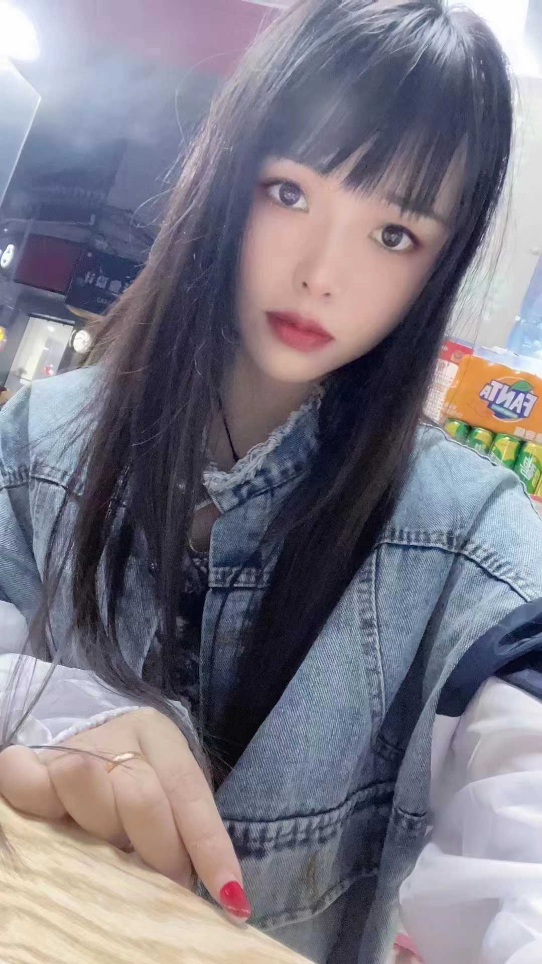 顺德区很有感觉的一个小鹿姐姐