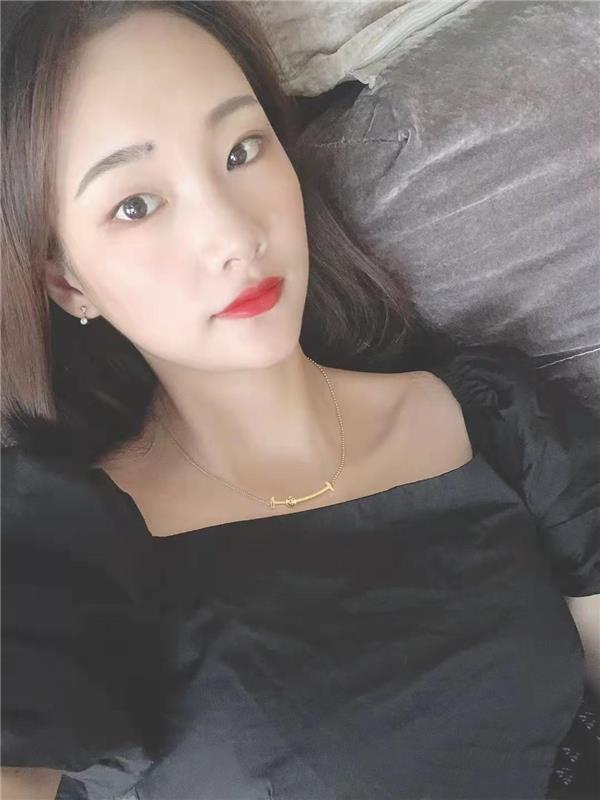 小姐姐年轻漂亮