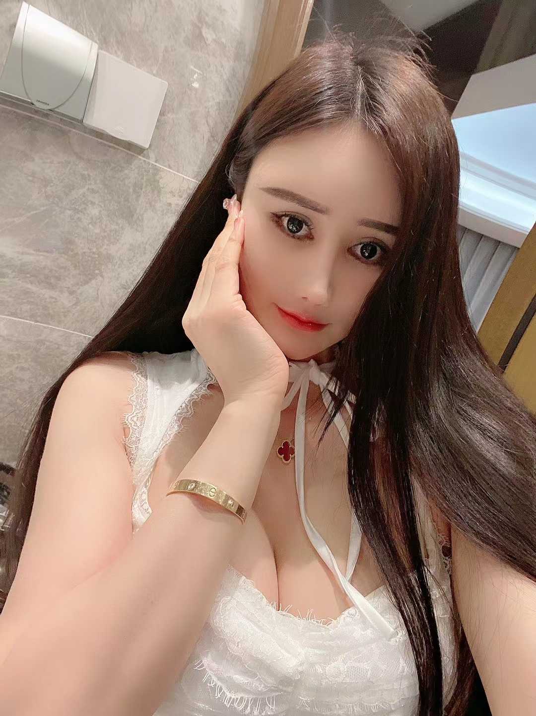 气质性感御姐