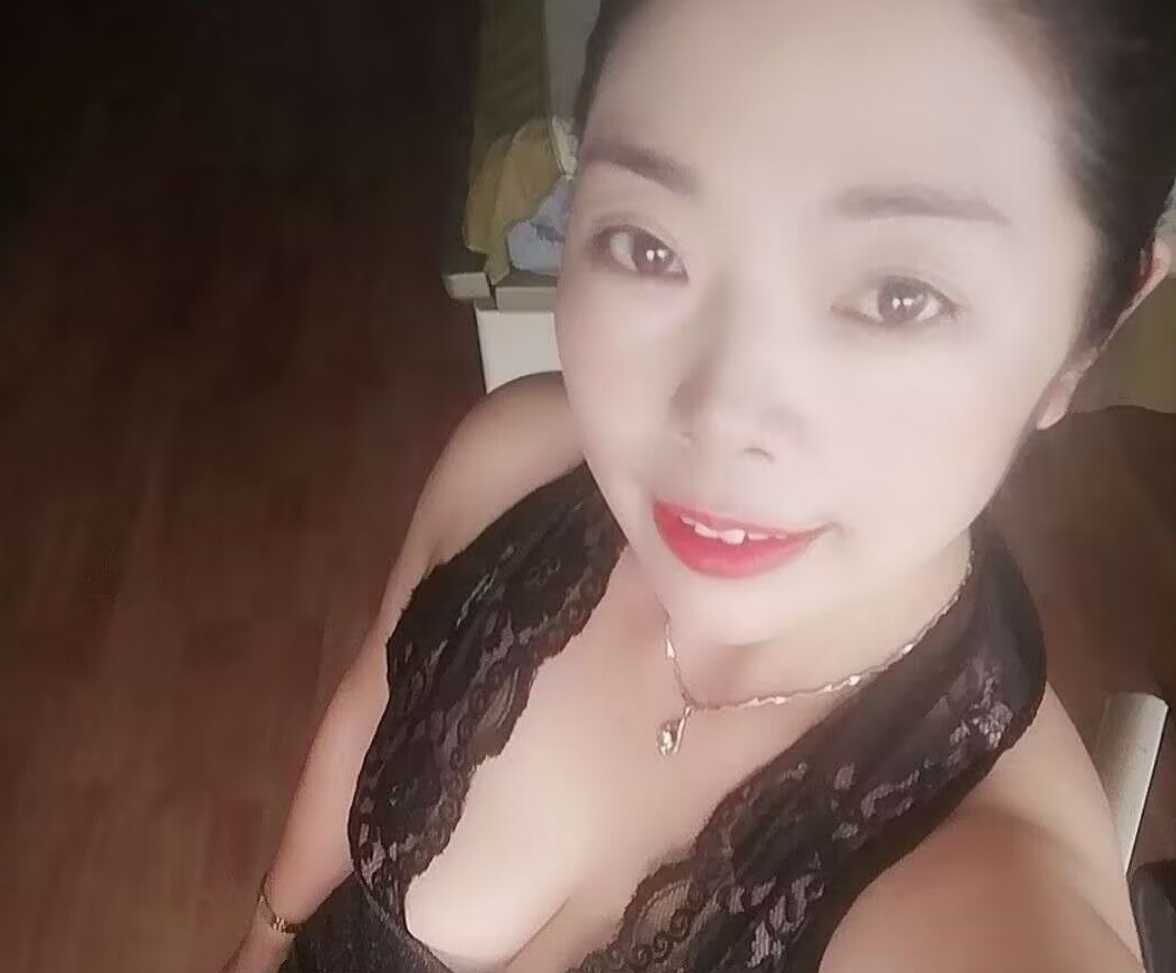 性价比高服务一流的少妇
