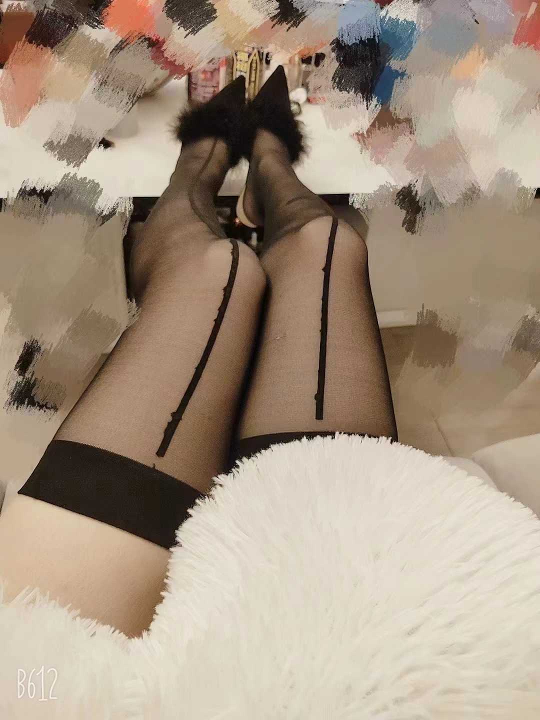 身材颜值超级棒的小姐姐