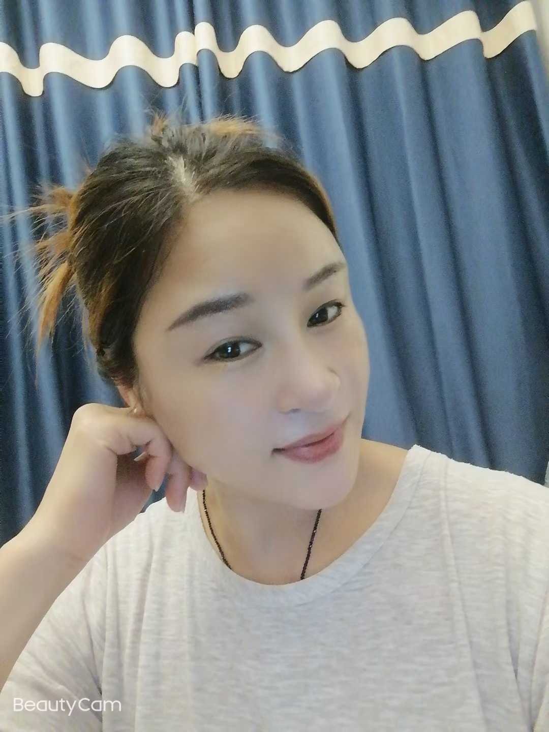 银海大道服务很好的小姐姐