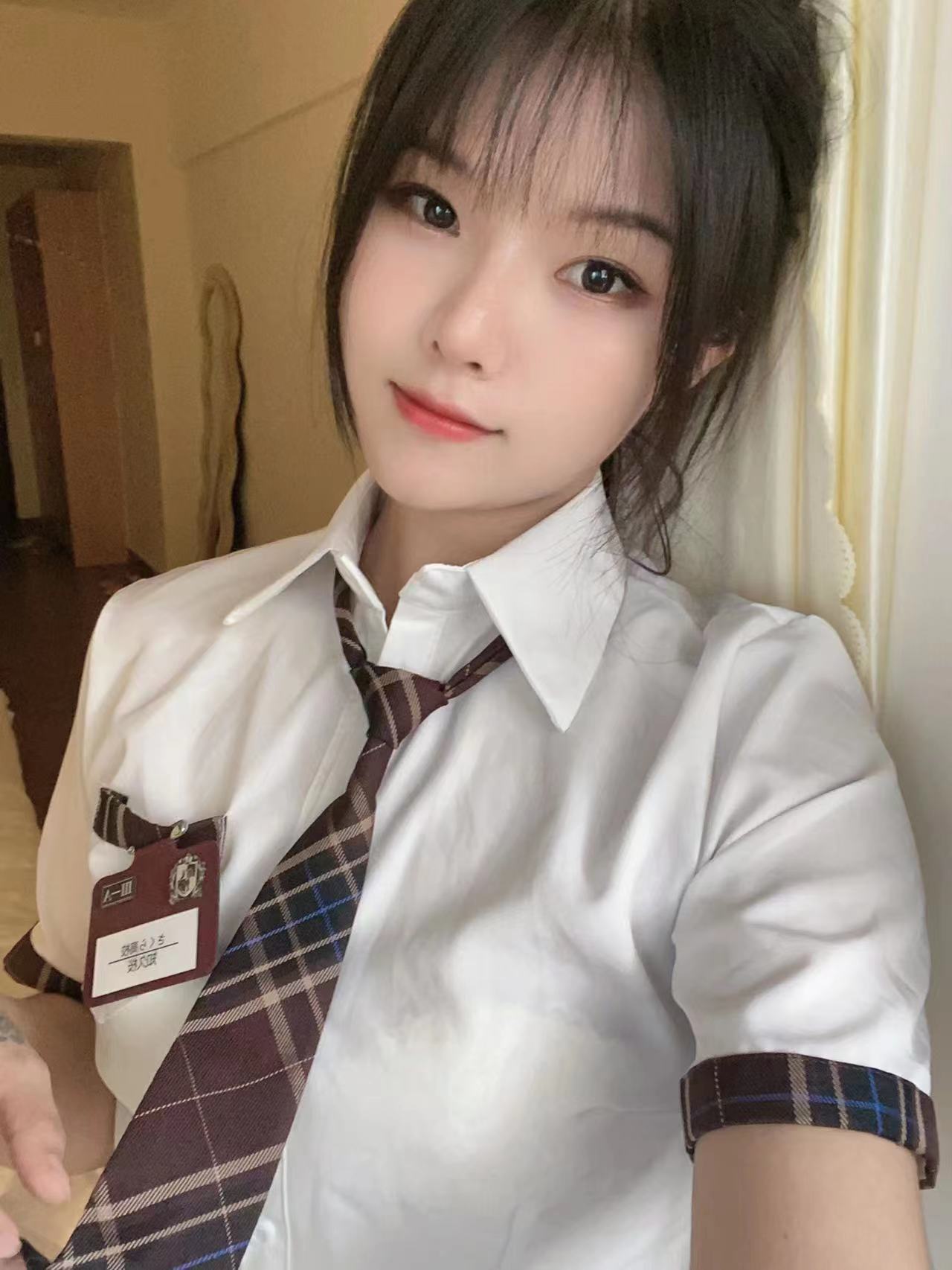 深圳龙华 米娜