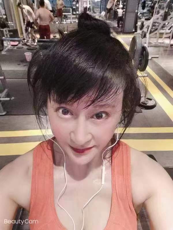 健身熟女一枚
