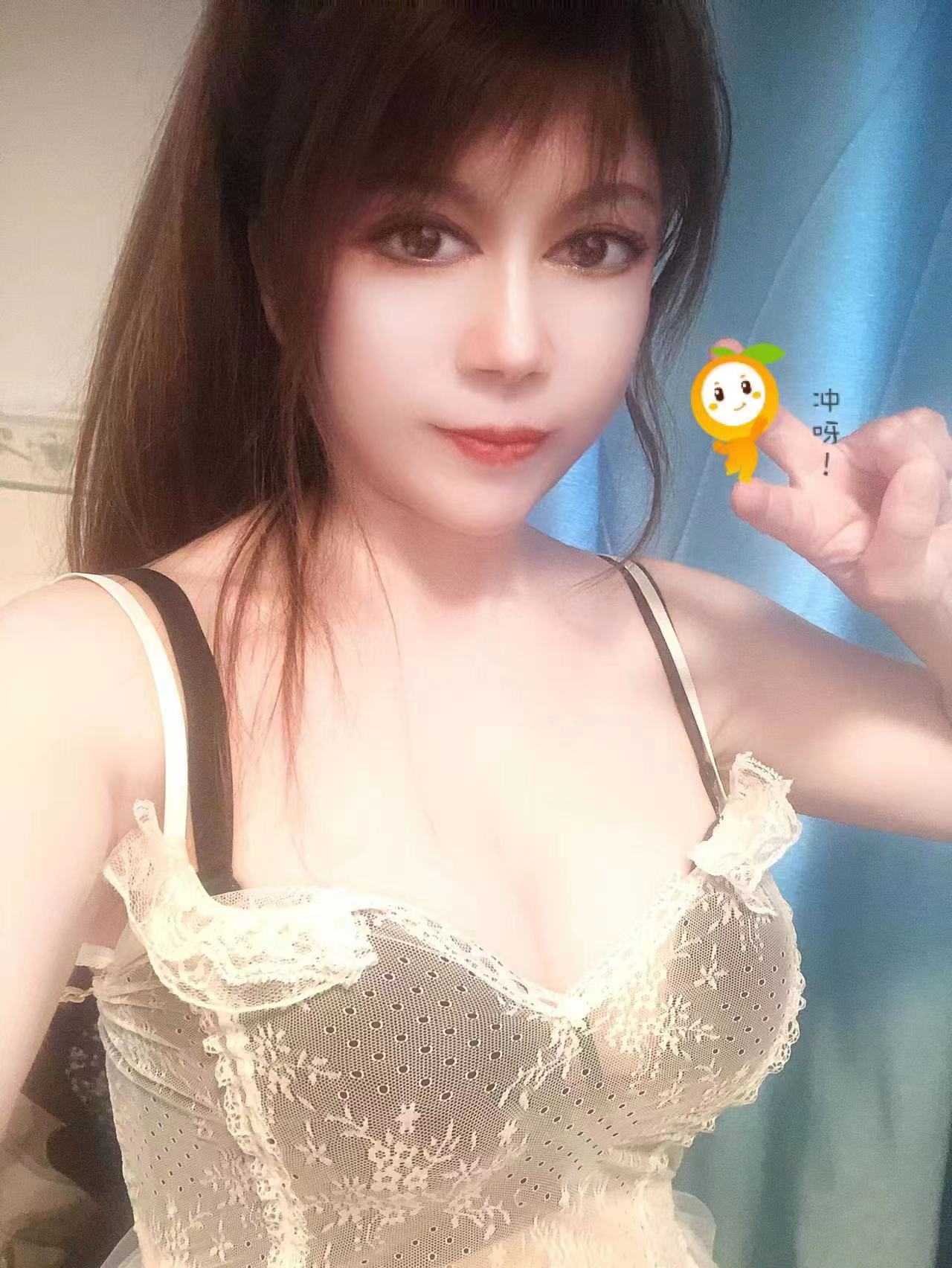 妖娆风s的少妇