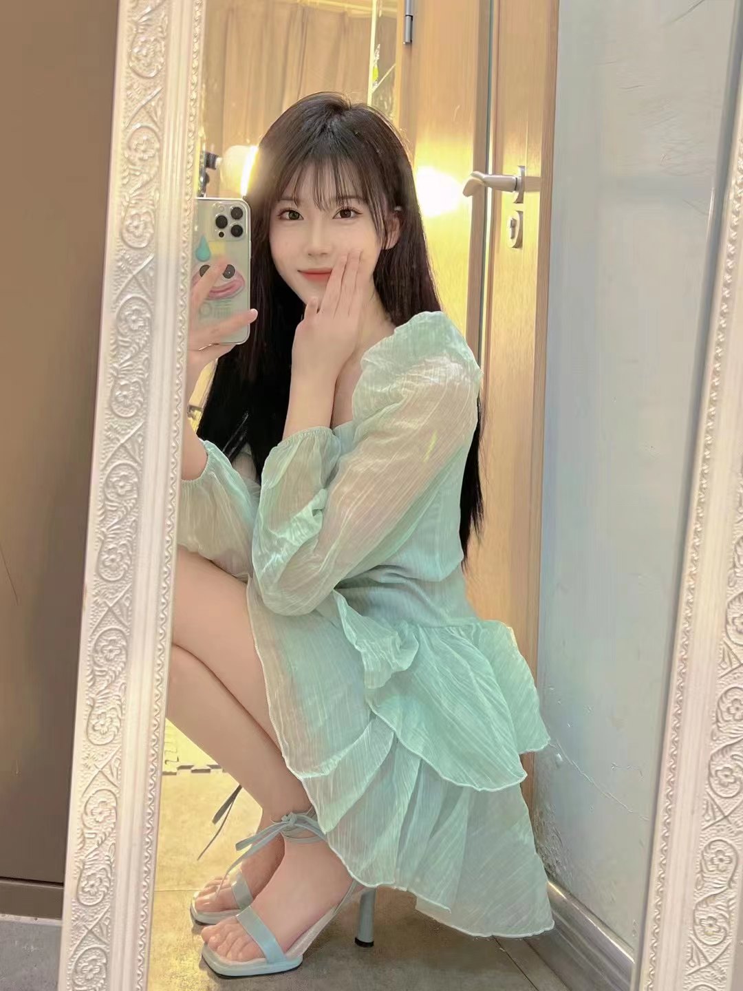 超性感的小美女
