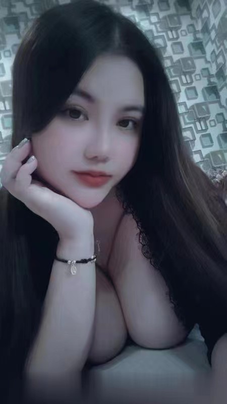 奶子大屁股大，后入冲击感牛b