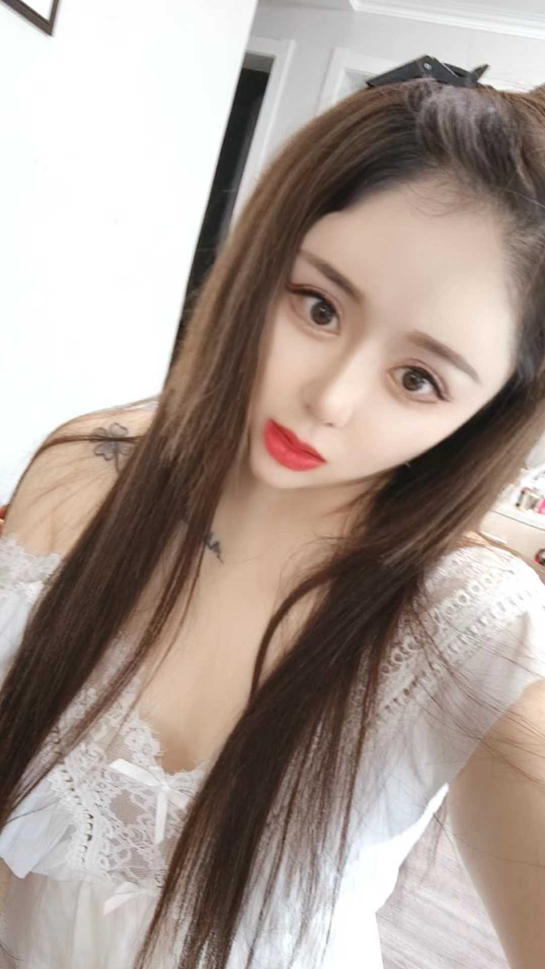 服务好的性感小辣椒