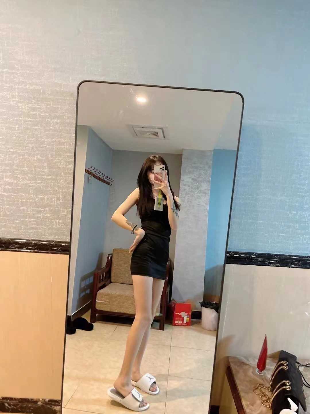 粉嫩水多，和她做很有感觉